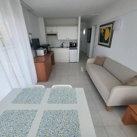 Cozy Apartment Near The Beach Playa de las Américas Buitenkant foto