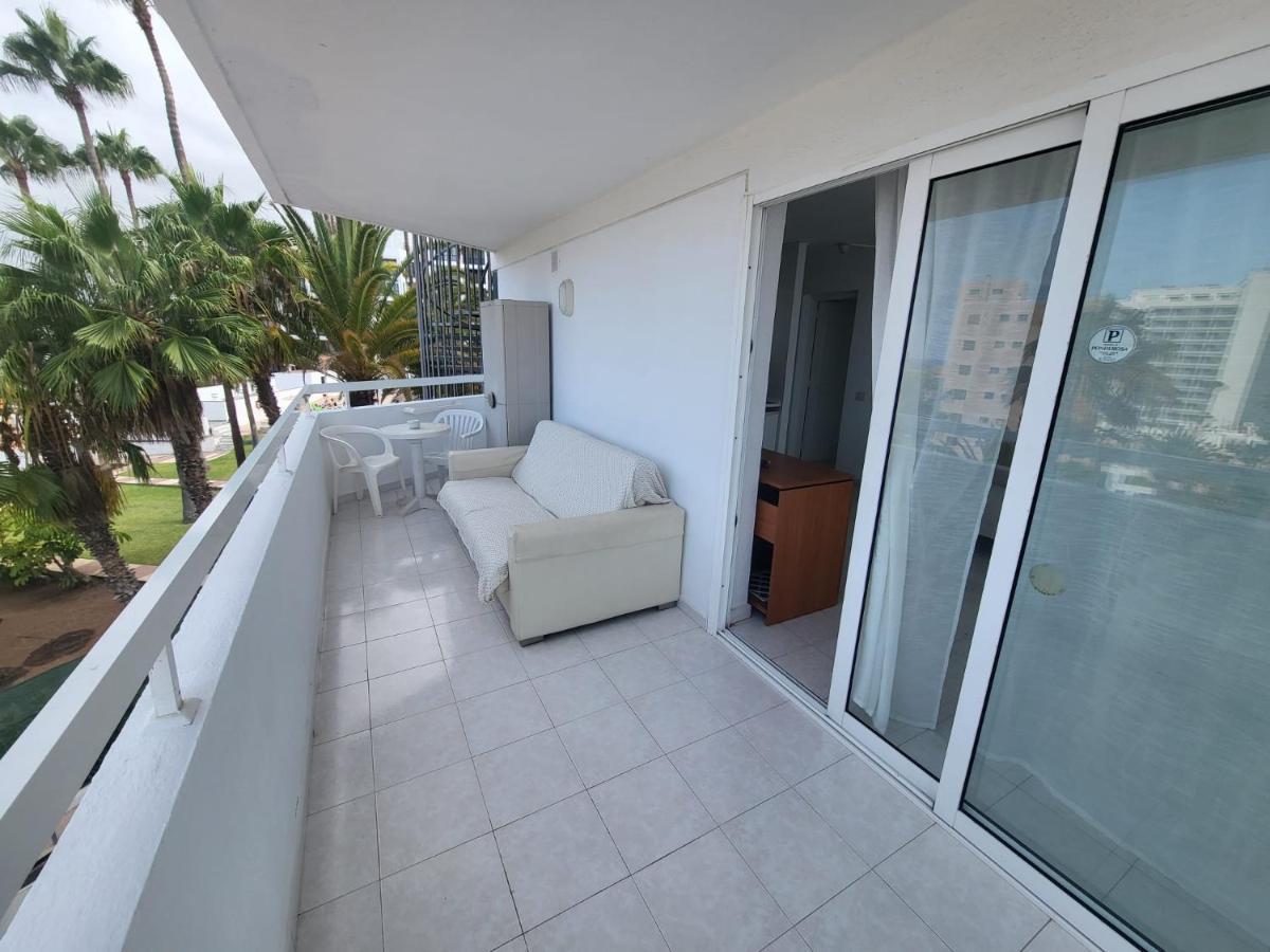 Cozy Apartment Near The Beach Playa de las Américas Buitenkant foto